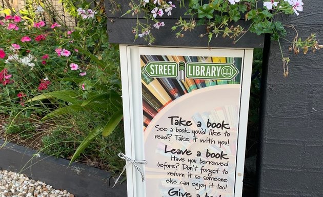 Photo of Kate Street Library / Kate Street Little Free Library