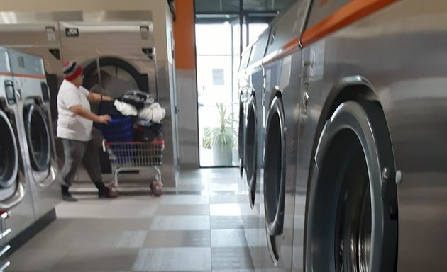 Photo of Vepo Laundromat