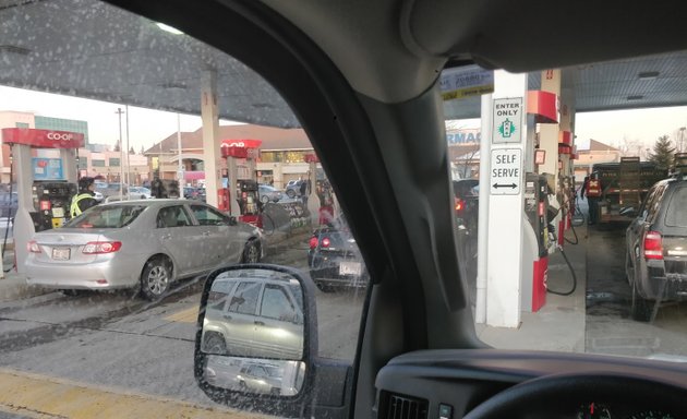 Photo of Co-op Gas Station Macleod Trail