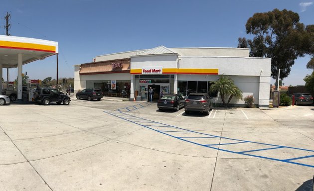 Photo of Wetzel's Pretzels Westchester