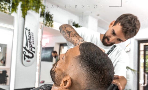 Foto von The Blind Barbershop