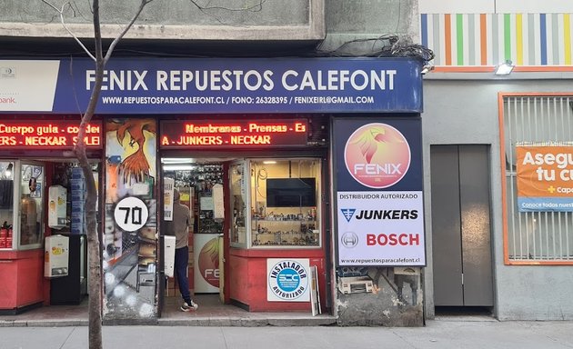 Foto de Repuestos Fénix