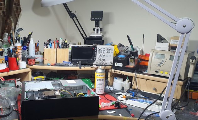 Photo of Electronics Repair Hub