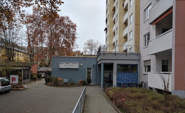 Foto von book-n-drive Carsharing Station Löwengasse 33