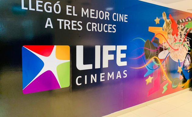 Foto de LIFE Cinemas Tres Cruces