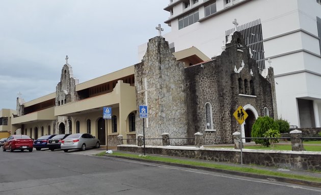 Foto de Iglesia de Piedra