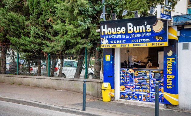 Photo de House Buns