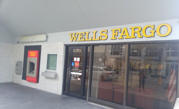 Photo of Wells Fargo Bank