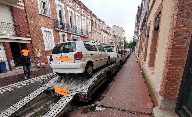 Photo de ✅️ Epaviste Toulouse, Remorquage de véhicules, Rachat de véhicules dans l'état ✅️ PRO AGRÉÉ DREAL LICENCE N°2022/76/0000676
