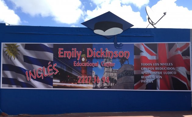 Foto de Emily Dickinson Instituto de Inglés