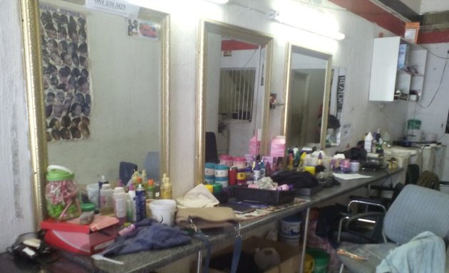 Photo of B & B Salon