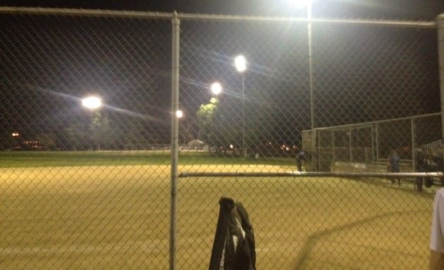 Photo of Van Nuys-Sherman Oaks Basketball Courts