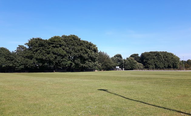 Photo of Roundhay School