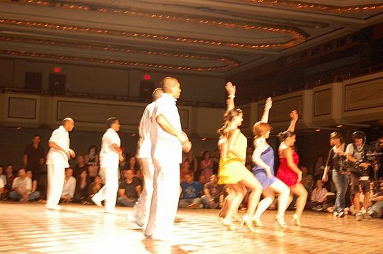 Photo of Baila Y Bebe Dance Classes