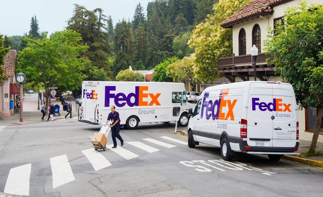 Photo of FedEx Home Delivery
