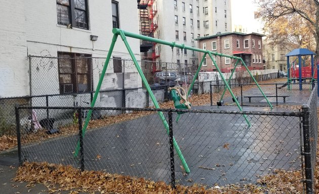 Photo of Strong Street Playground