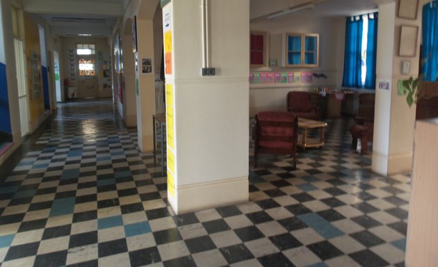 Photo of Ellerton Primary School
