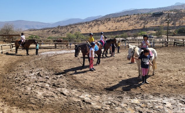 Foto de Centro Ecuestre Pony Club Piedra Roja Chicureo