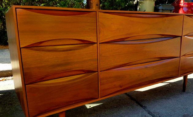 Photo of Maple Leaf Furniture Refinishing