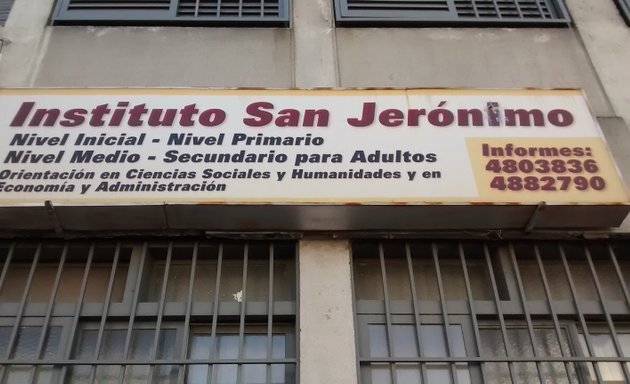 Foto de Instituto Secundario Para Adutos San Jerónimo