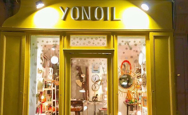 Photo de YONOIL Brocante Montmartre