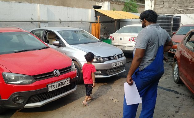 Photo of Volkswagen Deccan Service