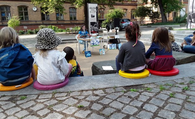 Foto von Bibliothek am Wasserturm