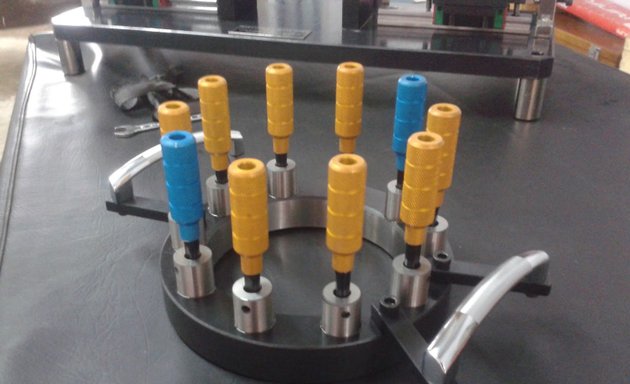 Photo of Prism Gauges & Hydraulic System