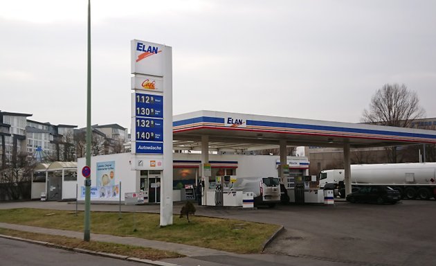 Foto von Elan-Tankstelle