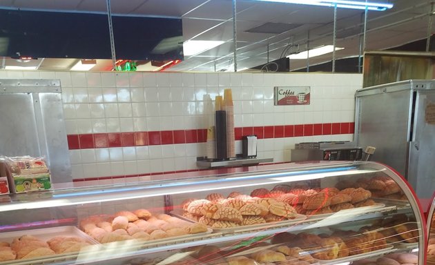 Photo of Panaderia Y Mercado La Fiesta