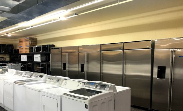 Photo of Appliances4Less