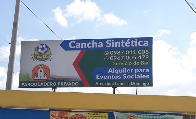 Foto de Cancha sintética Soccer Xtreem