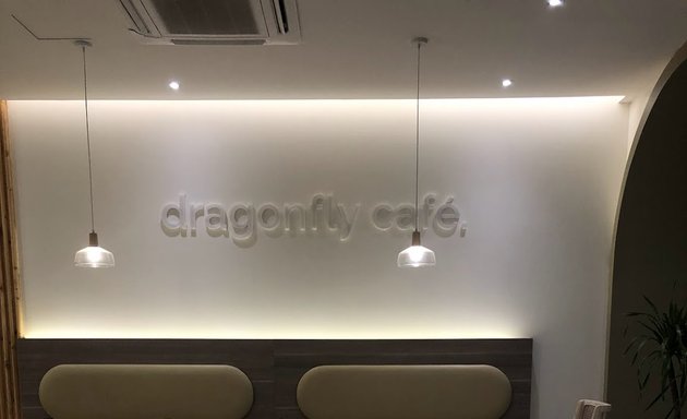 Photo of dragonfly café.