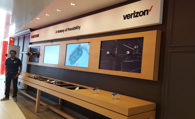 Photo of Verizon