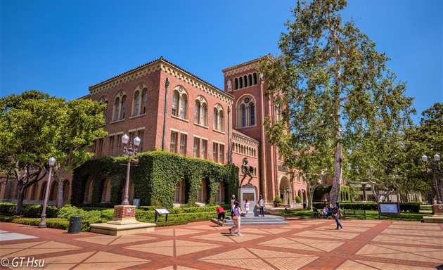 Photo of The Security and Political Economy Lab