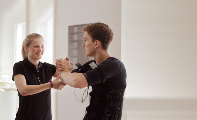 Foto von AproSports - EMS Studio - Kabelloses EMS Training & priv. Physiotherapie in Zehlendorf