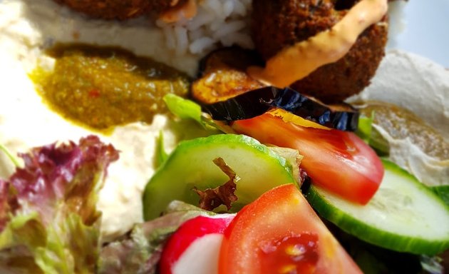 Foto von First Food - Finest Falafel, Schawarma & more