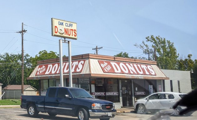 Photo of Oak Cliff Donuts