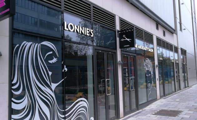 Photo of Lonnie's Unisex Hair and Beauty Salon