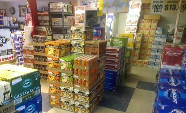 Photo of Doc's World of Beer