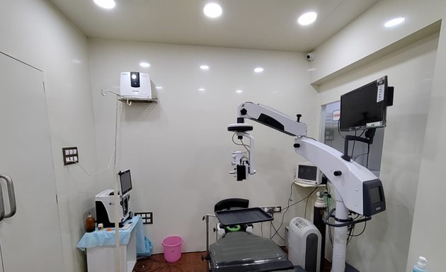 Photo of Javerben Manshibhai Gala (JMG) EYE Hospital : Eye Care Clinic | Eye Specialist | Eye Doctor | Cataract Surgery | Laser & Lasik Eye Surgery | Child Eye Specialist | Retino & Glaucoma & ROP & Diabetes Eye Specialist | Ophthalmologist in Andheri