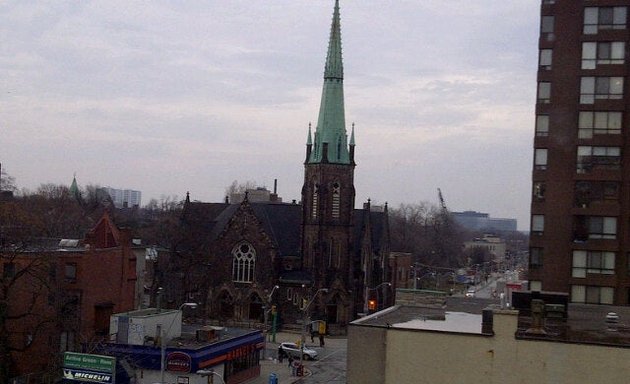 Photo of Sally Horsfall Eaton Centre