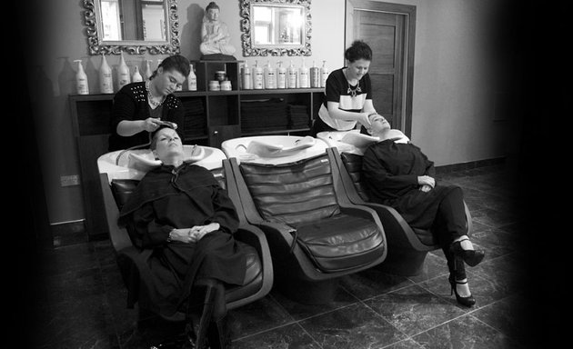 Photo of MarkVincent Barbers