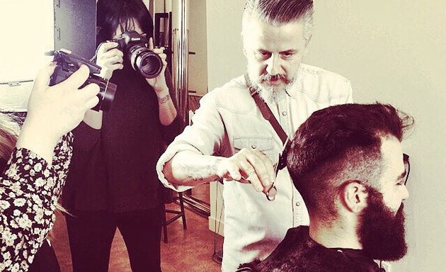 Photo of Jorge Viota Hairdressing