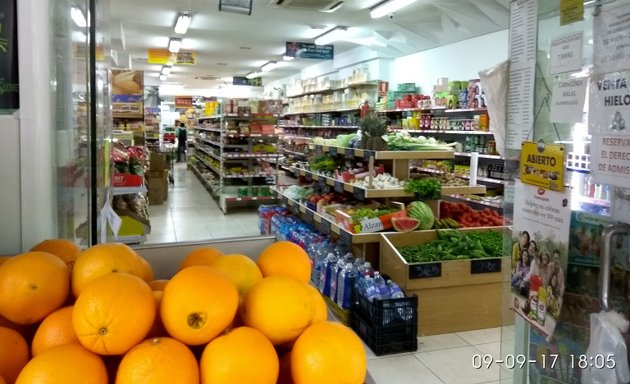 Foto de Supermercado Taj Mahal