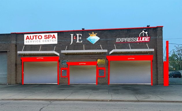 Photo of J & E auto spa and service center