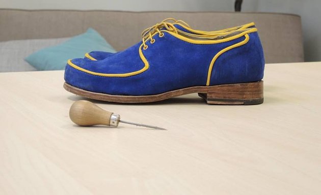 Photo of The Parachute Collective Shoe Making Workshop