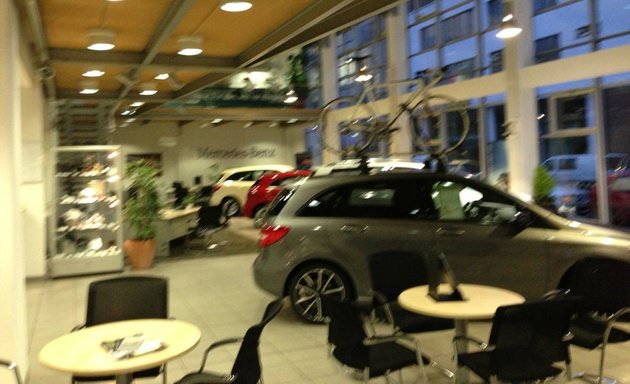 Foto von Mercedes-Benz Service