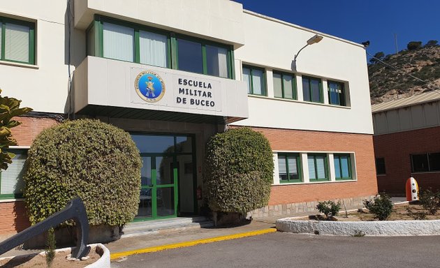 Foto de Escuela Militar de Buceo