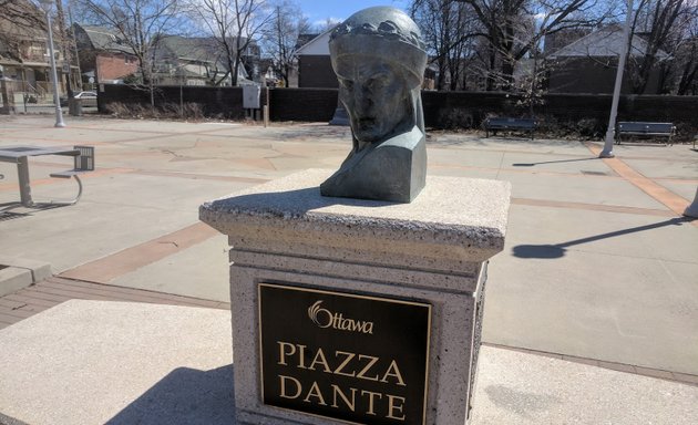 Photo of Piazza Dante Park